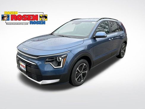 New 2025 Kia Niro EX image 1