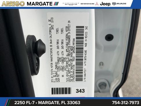 Used 2022 Toyota Tacoma TRD Off-Road w/ Technology Package RWD image 20