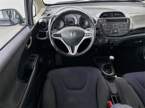 Used 2013 Honda Fit Sport image 3