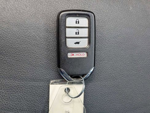 Used 2017 Honda HR-V EX-L image 23