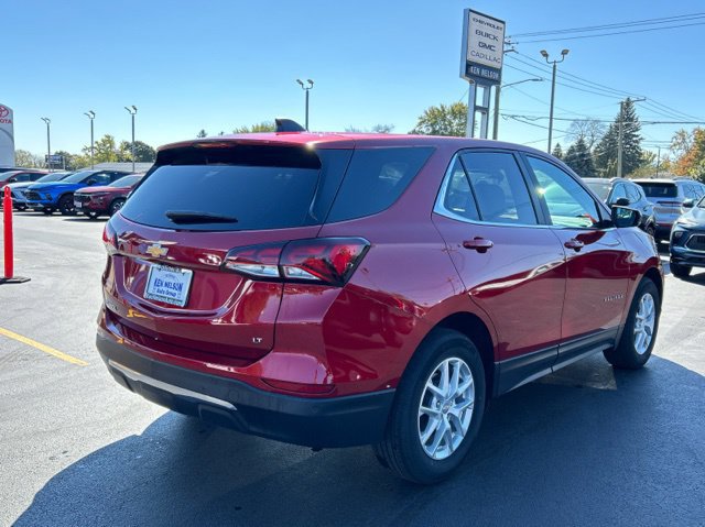Used 2022 Chevrolet Equinox LT FWD image 12