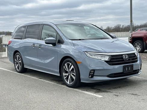 Used 2023 Honda Odyssey Touring image 23