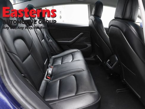 Used 2018 Tesla Model 3 Long Range RWD image 17