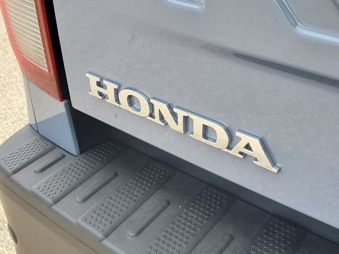 New 2025 Honda Ridgeline Black Edition image 7