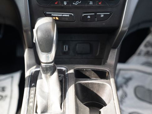 Used 2019 Ford Escape SE AWD/4WD image 30