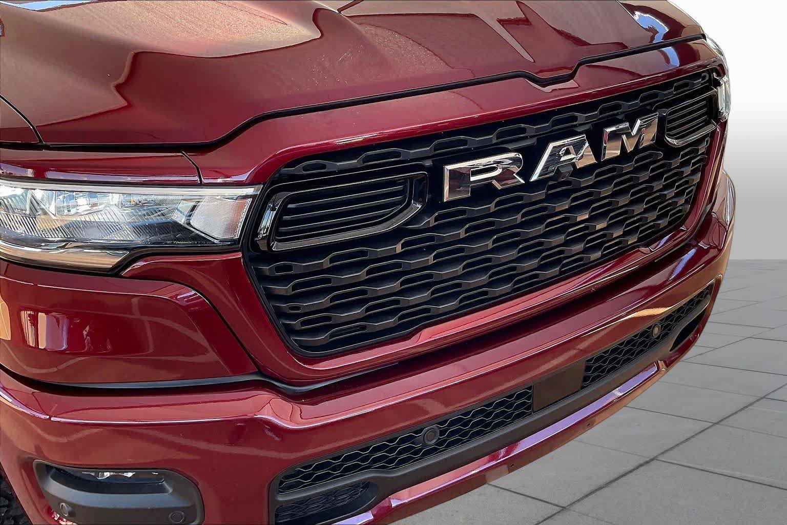 Used 2025 RAM 1500 Big Horn AWD/4WD image 29