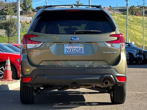 Used 2023 Subaru Forester Limited w/ Popular Package #2 image 6