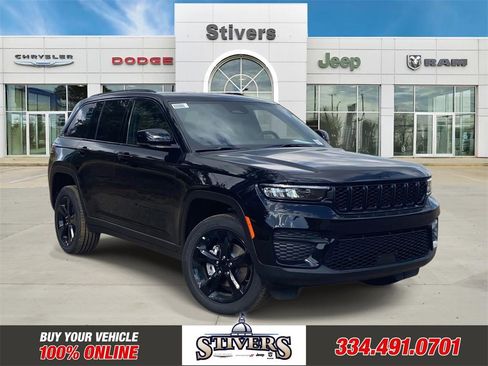 New 2025 Jeep Grand Cherokee Altitude image 1