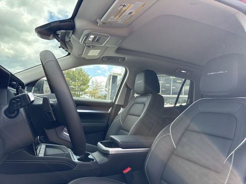 New 2026 GMC Terrain Denali AWD/4WD image 17