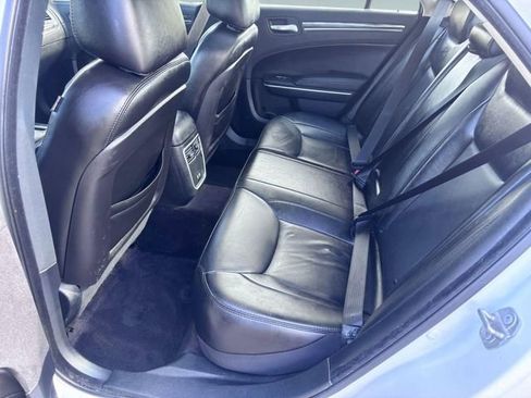 Used 2019 Chrysler 300 Touring L w/ Quick Order Package 22F image 26