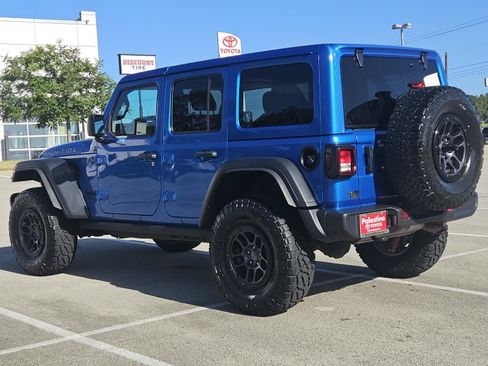Used 2023 Jeep Wrangler Unlimited Sport AWD/4WD image 6