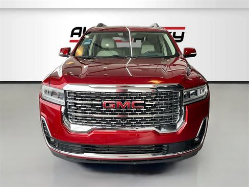 Used 2021 GMC Acadia Denali w/ Denali Technology Package image 2