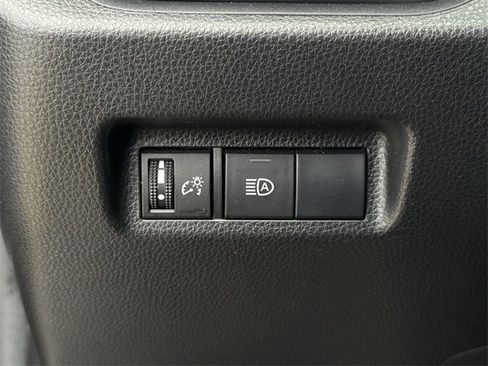 Used 2019 Toyota RAV4 LE w/ Carpet Mat Package image 23