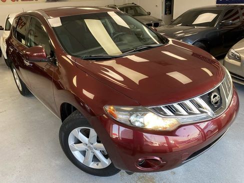 Used 2010 Nissan Murano S image 10