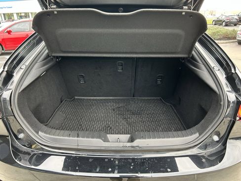 Used 2024 MAZDA MAZDA3 s image 28