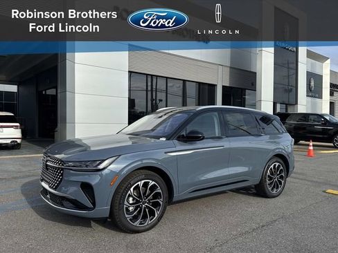 New 2026 Lincoln Nautilus Reserve image 1