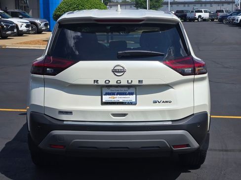 Used 2023 Nissan Rogue SV AWD/4WD image 12