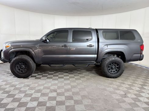 Used 2021 Toyota Tacoma SR AWD/4WD image 2