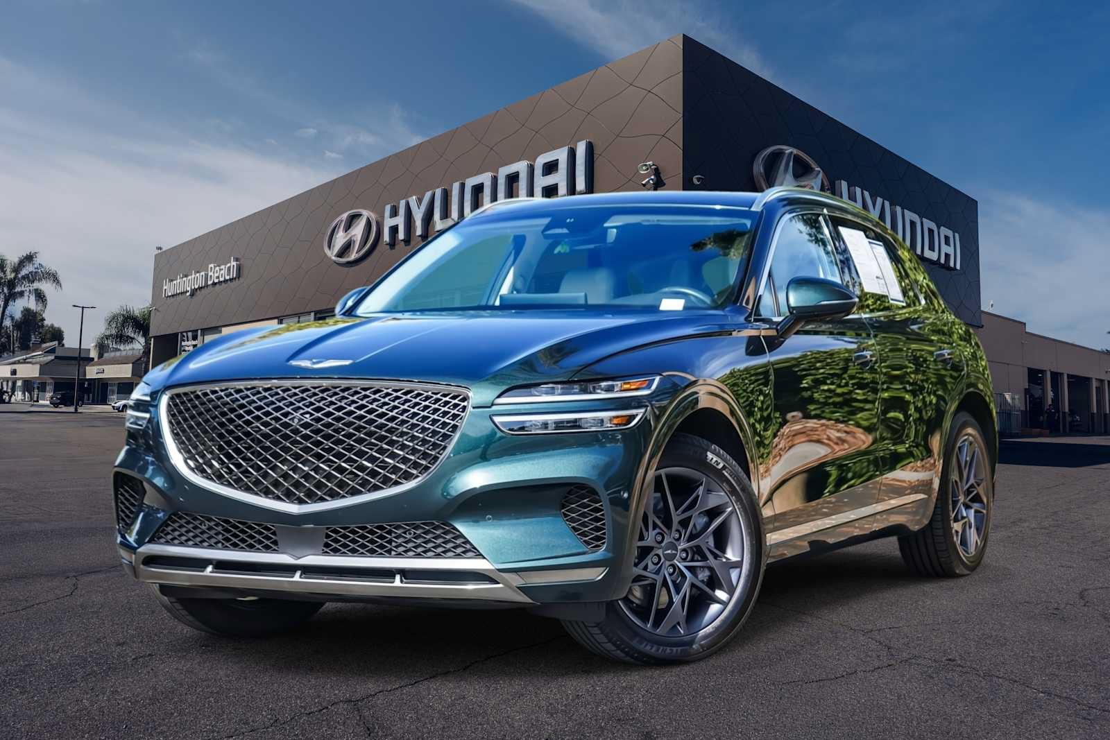 Used 2023 Genesis GV70 2.5T w/ Advanced Package AWD/4WD image 1