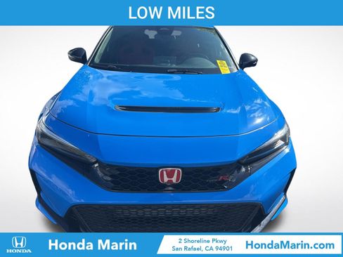 Used 2023 Honda Civic Type R image 9