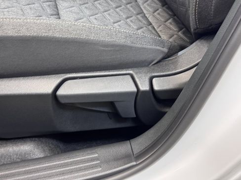 New 2026 Nissan Kicks SV w/ SV Premium Package image 10