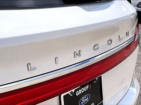 Used 2016 Lincoln MKX Reserve FWD image 10