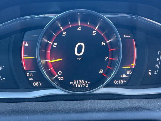 Used 2017 Volvo XC60 T6 Dynamic w/ Preferred Option Package AWD/4WD image 9