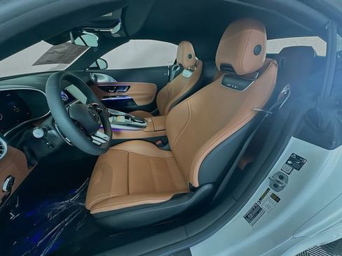 Certified 2025 Mercedes-Benz SL 63 AMG 4MATIC image 21