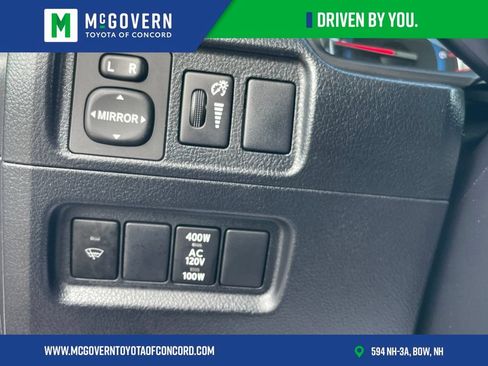 Used 2014 Toyota 4Runner SR5 AWD/4WD image 16