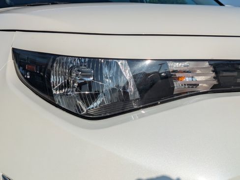 Used 2023 Kia Soul GT-Line image 10