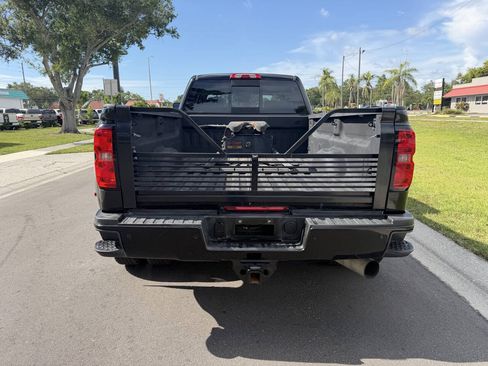 Used 2015 GMC Sierra 3500 Denali w/ Duramax Plus Package AWD/4WD image 4