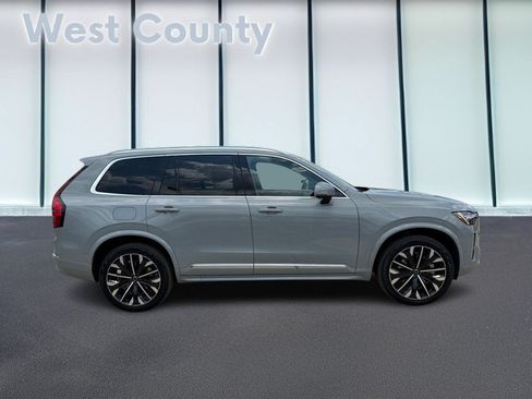 Certified 2026 Volvo XC90 B6 Ultra AWD/4WD image 2