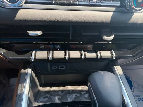 New 2026 GMC Canyon Elevation AWD/4WD image 23