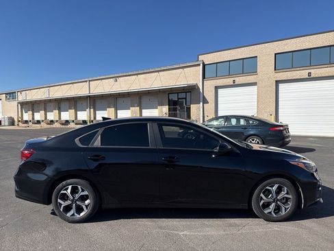 Certified 2021 Kia Forte LXS image 8