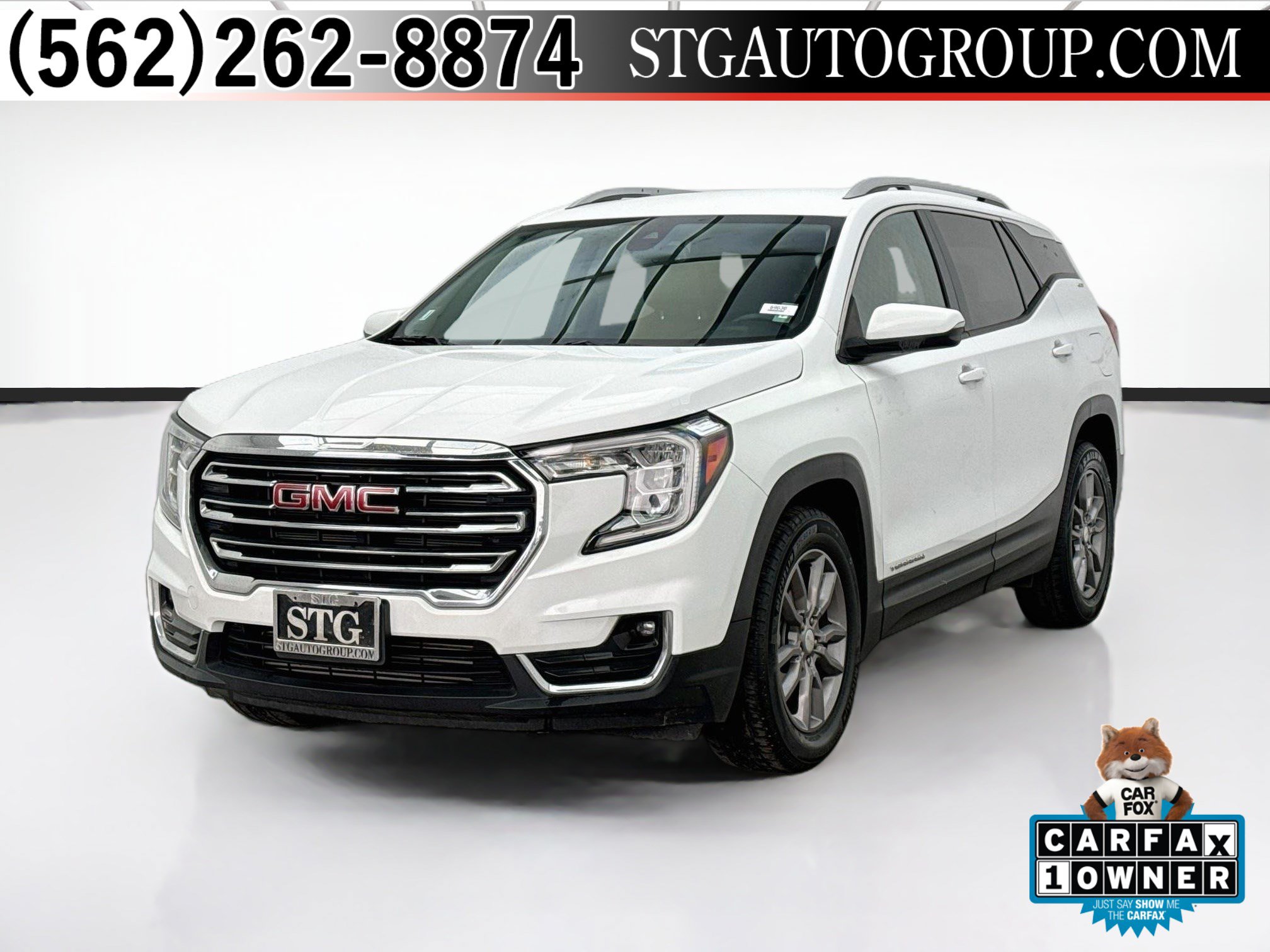 Used 2024 GMC Terrain SLT FWD image 1