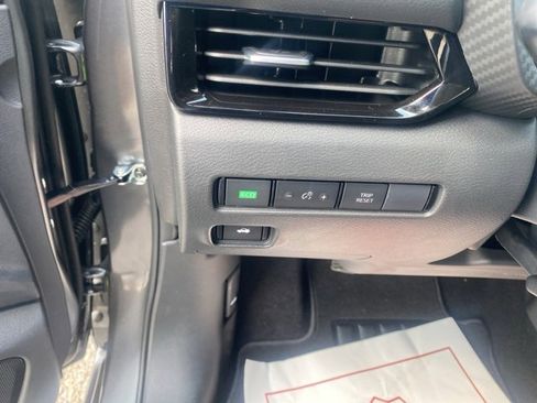 New 2025 Nissan Sentra SV image 19