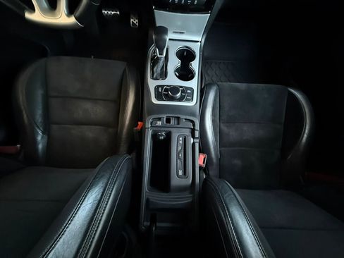 Used 2019 Jeep Grand Cherokee SRT image 51