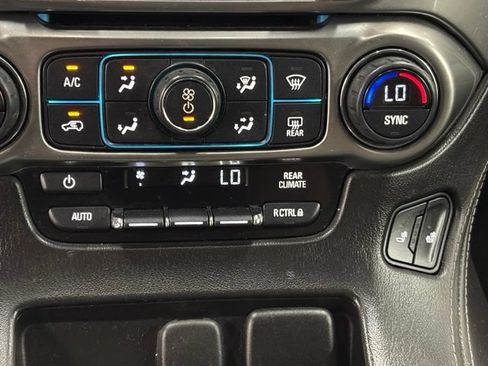 Used 2016 Chevrolet Tahoe LT AWD/4WD image 36