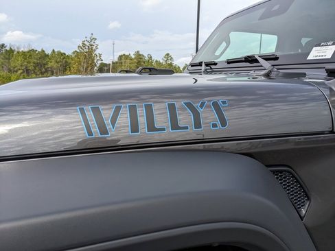 Used 2025 Jeep Wrangler Unlimited Sport S 4xe image 23