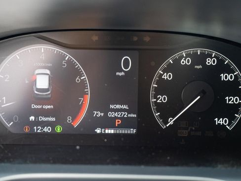 Used 2023 Honda HR-V LX image 34