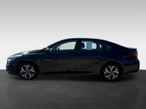 Used 2021 Kia Forte LXS FWD image 8