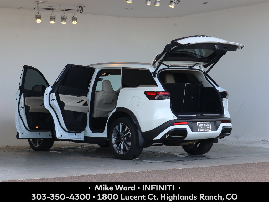 Used 2023 INFINITI QX60 Luxe AWD/4WD image 5