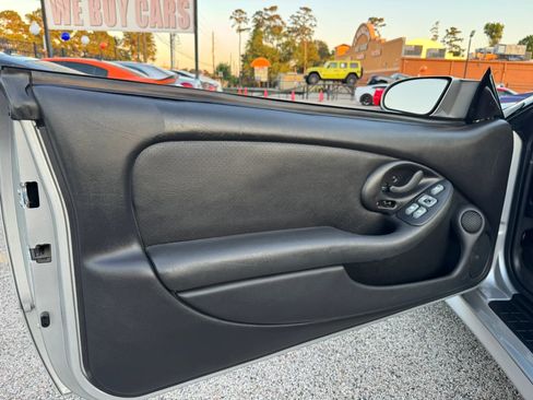 Used 2000 Pontiac Firebird Trans Am RWD image 21