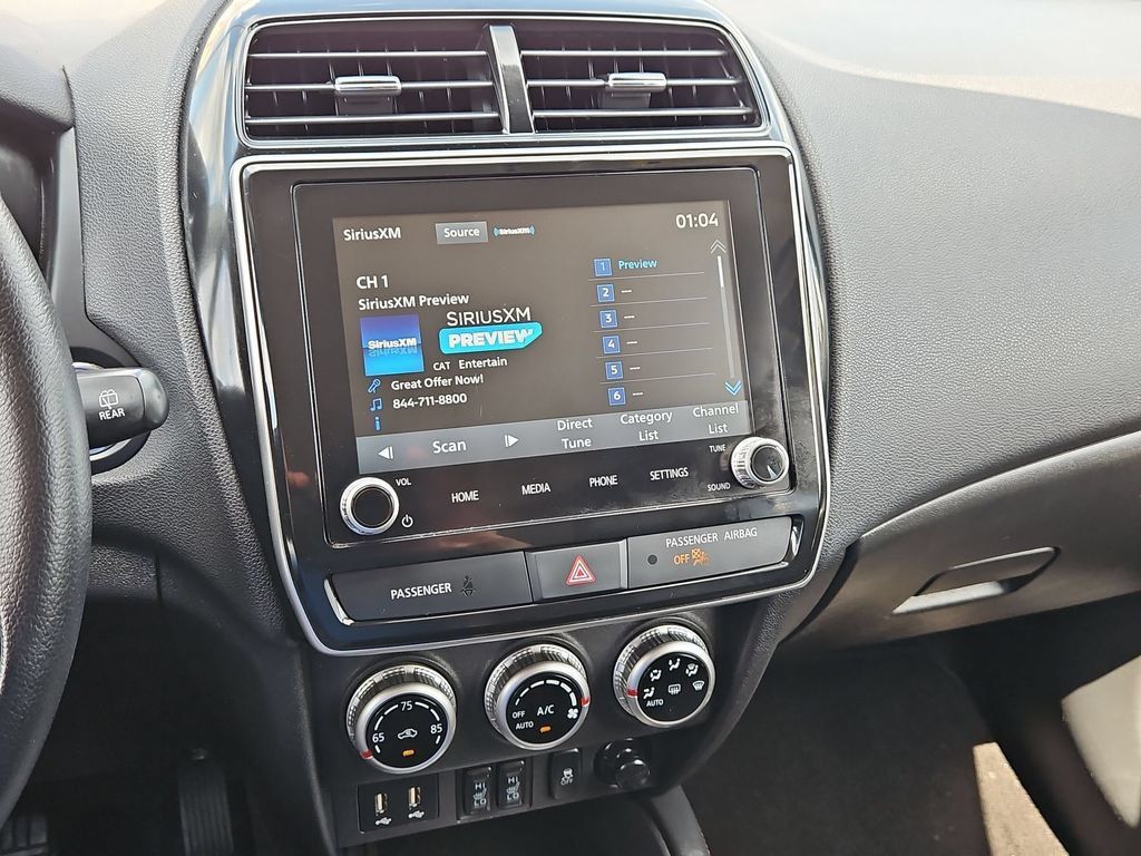 Used 2025 Mitsubishi Outlander Sport SE AWD/4WD image 19