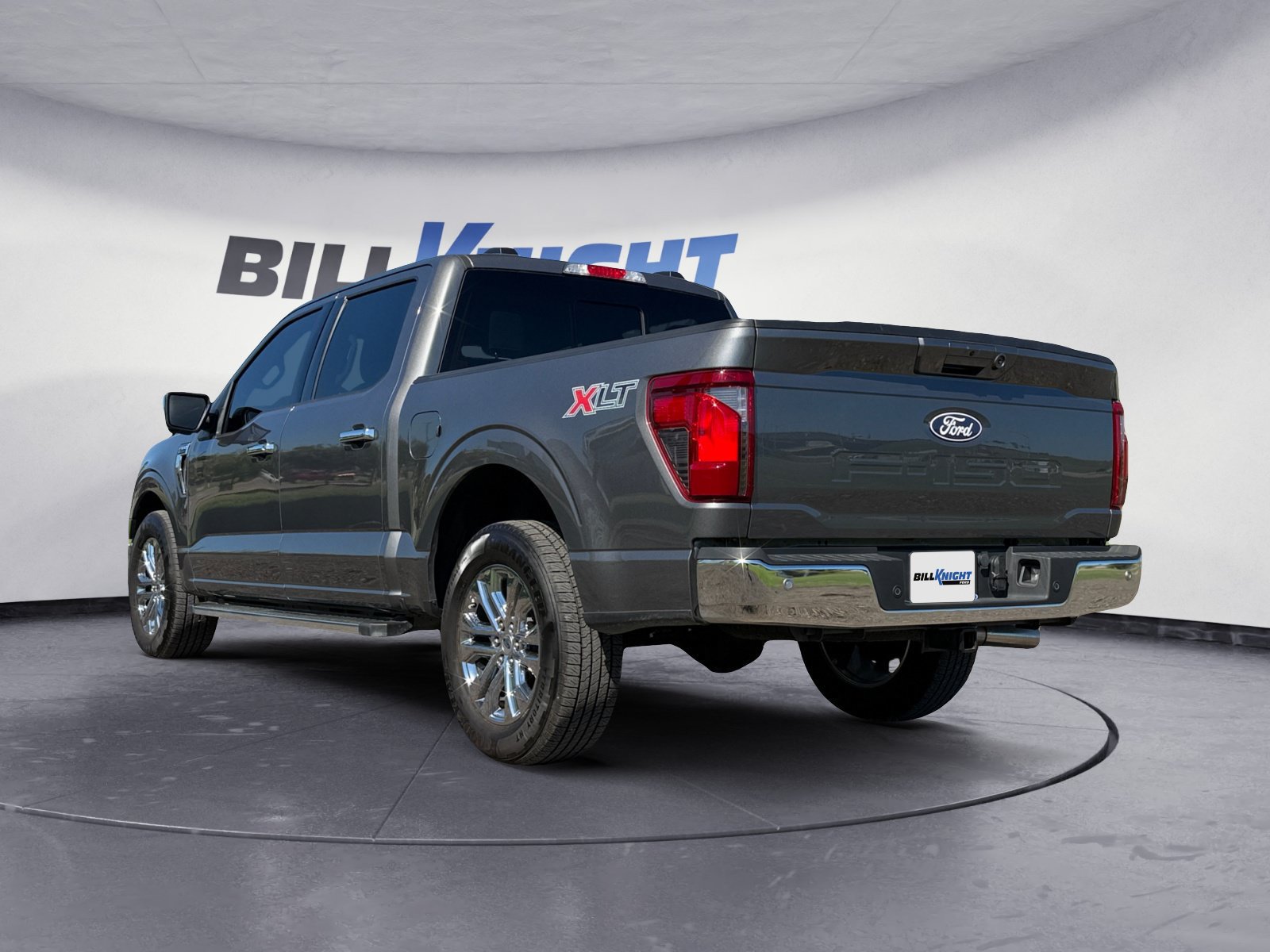 Used 2025 Ford F150 XLT w/ Equipment Group 302A MID RWD image 3
