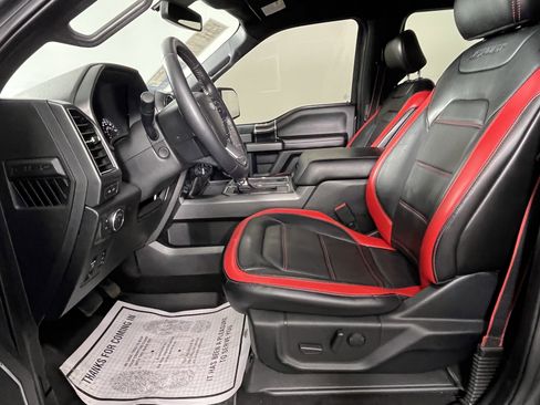 Used 2019 Ford F150 Lariat w/ Equipment Group 502A Luxury AWD/4WD image 9