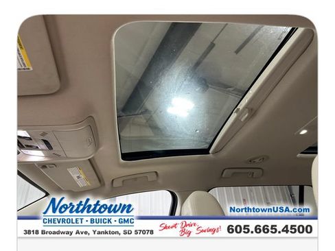 Used 2021 GMC Acadia Denali w/ Denali Ultimate Package AWD/4WD image 26