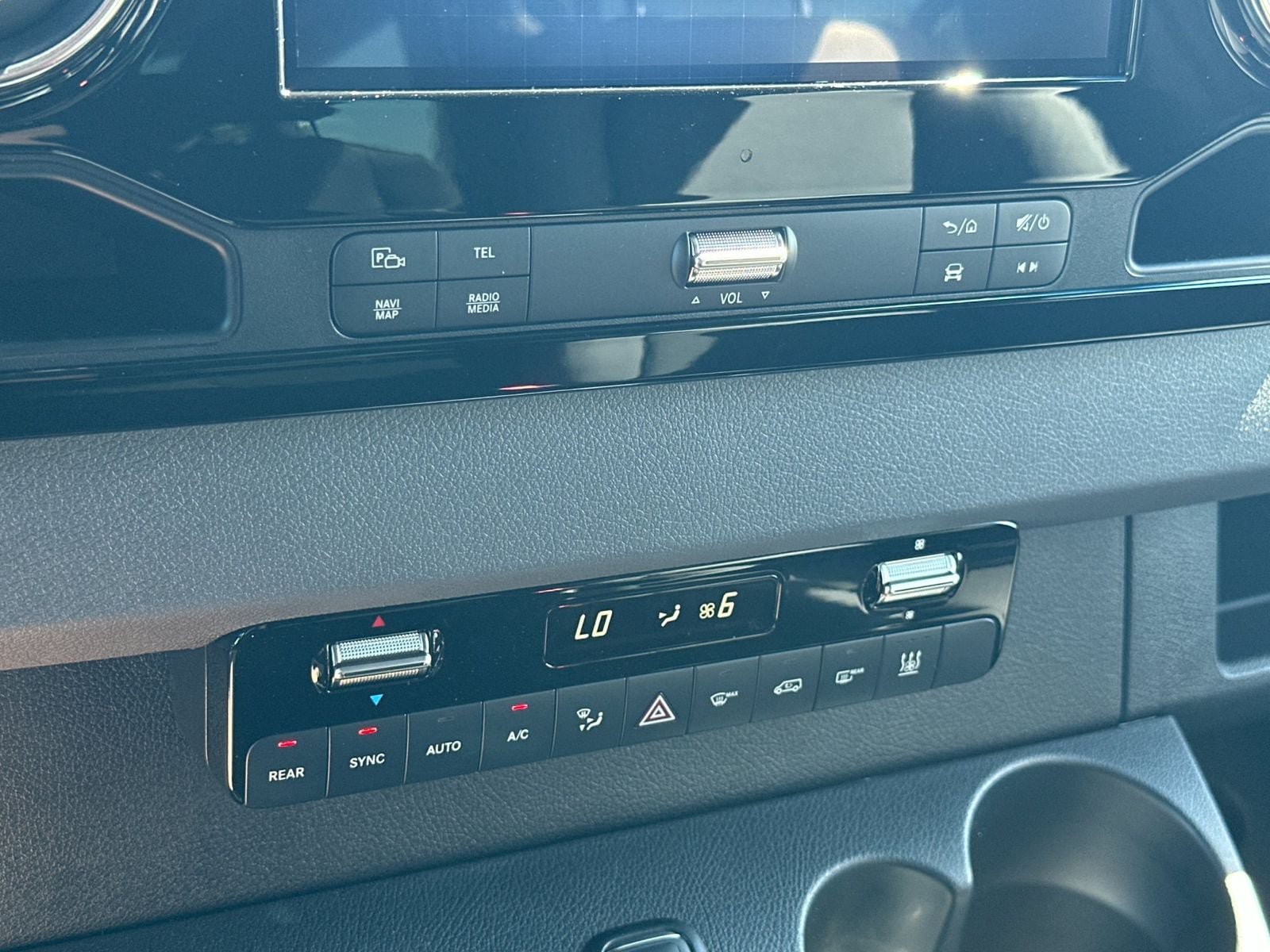 New 2026 Mercedes-Benz Sprinter 2500 image 21