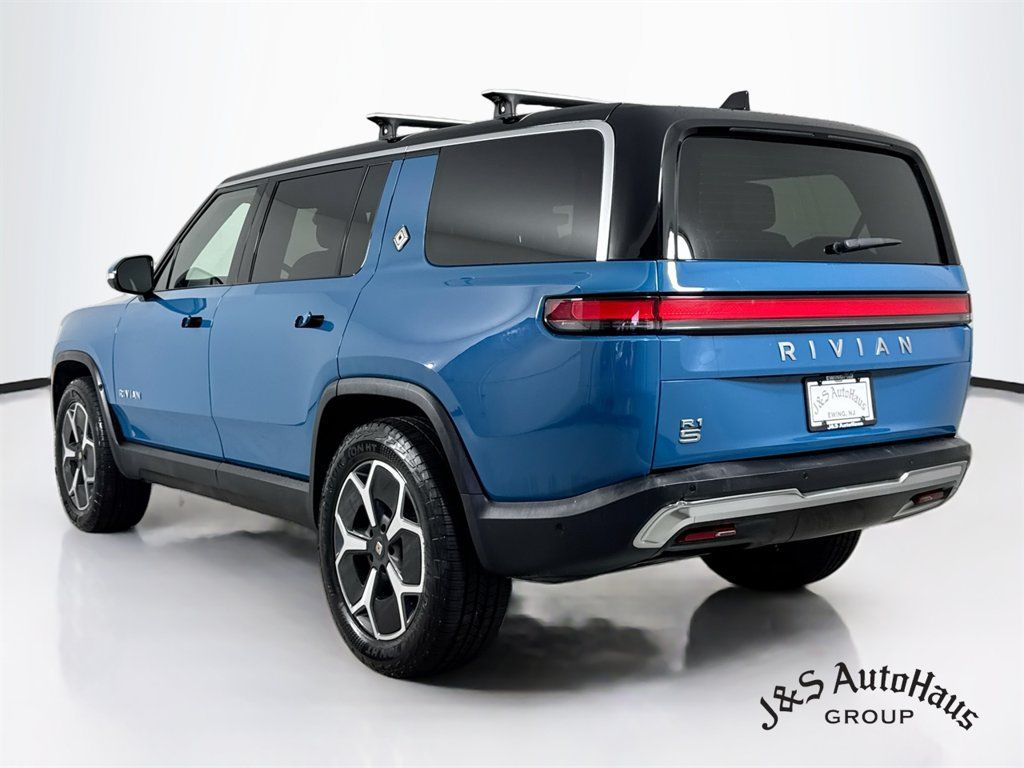 Used 2024 Rivian R1S Adventure Dual AWD/4WD image 5