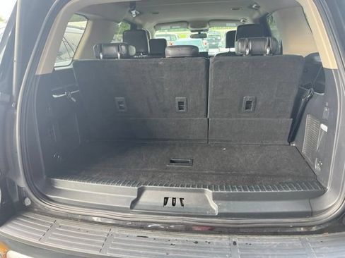 Used 2024 Ford Expedition XLT AWD/4WD image 22